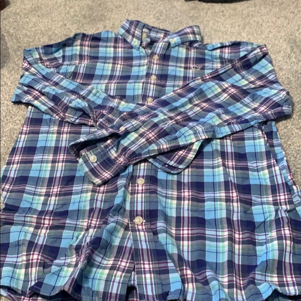 Young men Vineyard Vine button down